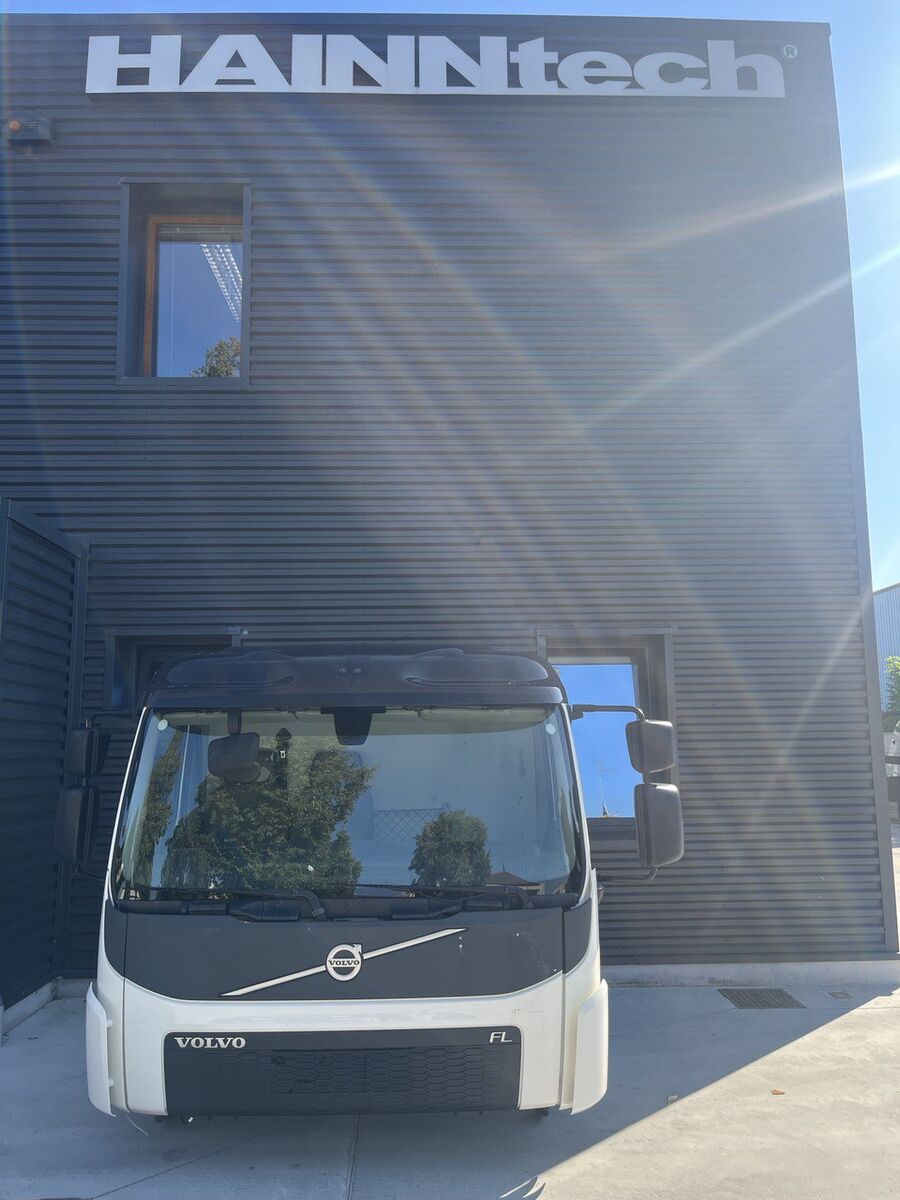 cabin VOLVO for truck tractor VOLVO FL