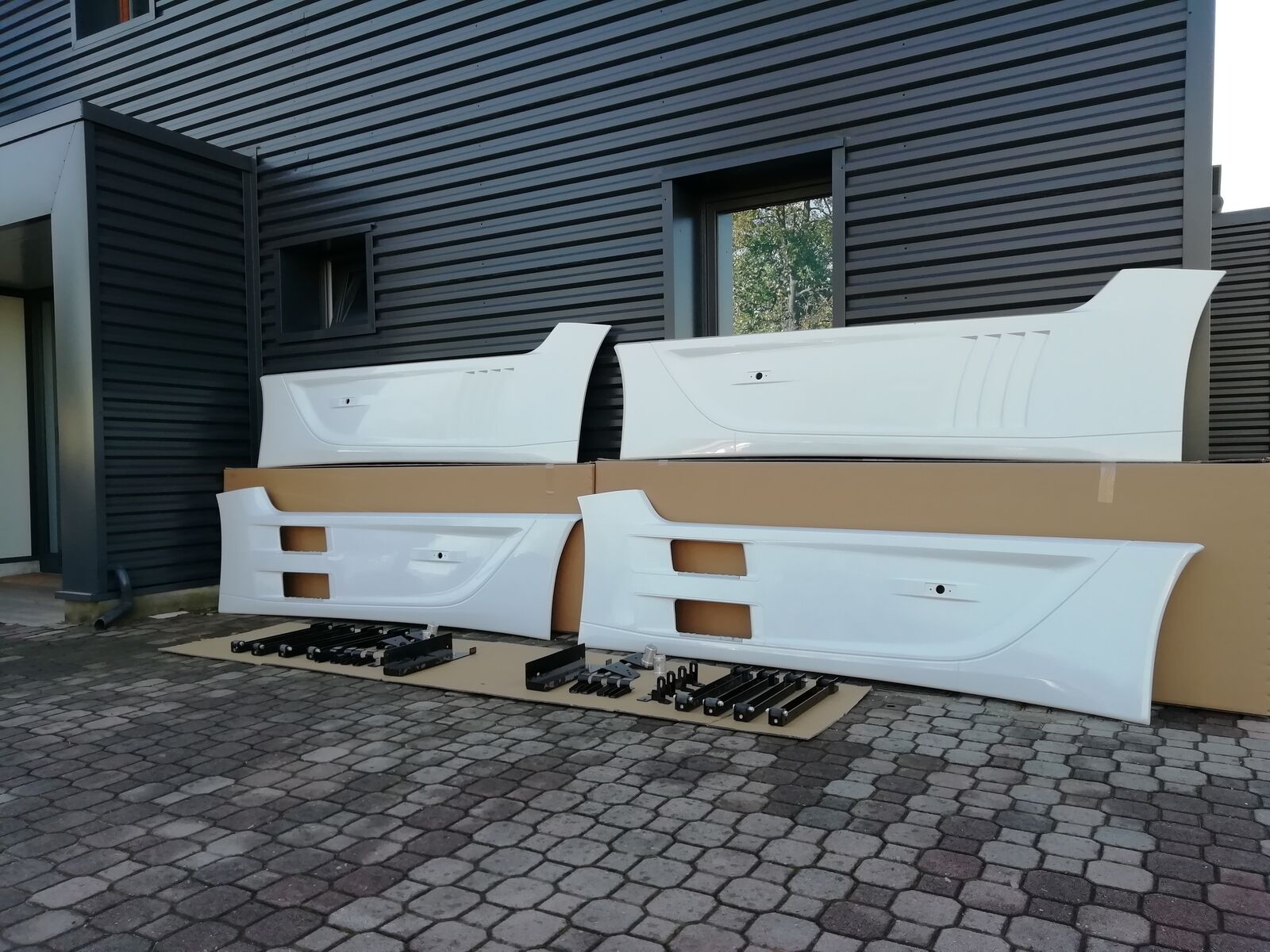 spoiler MERCEDES-BENZ Arocs Actros MP4 Euro 6 for truck MERCEDES-BENZ