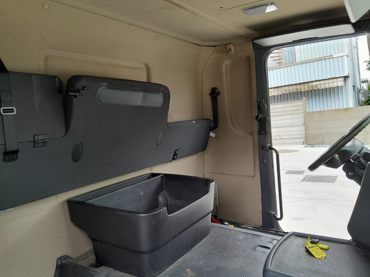 cabin SCANIA CG 16 - R SERIES EURO 5 for truck SCANIA