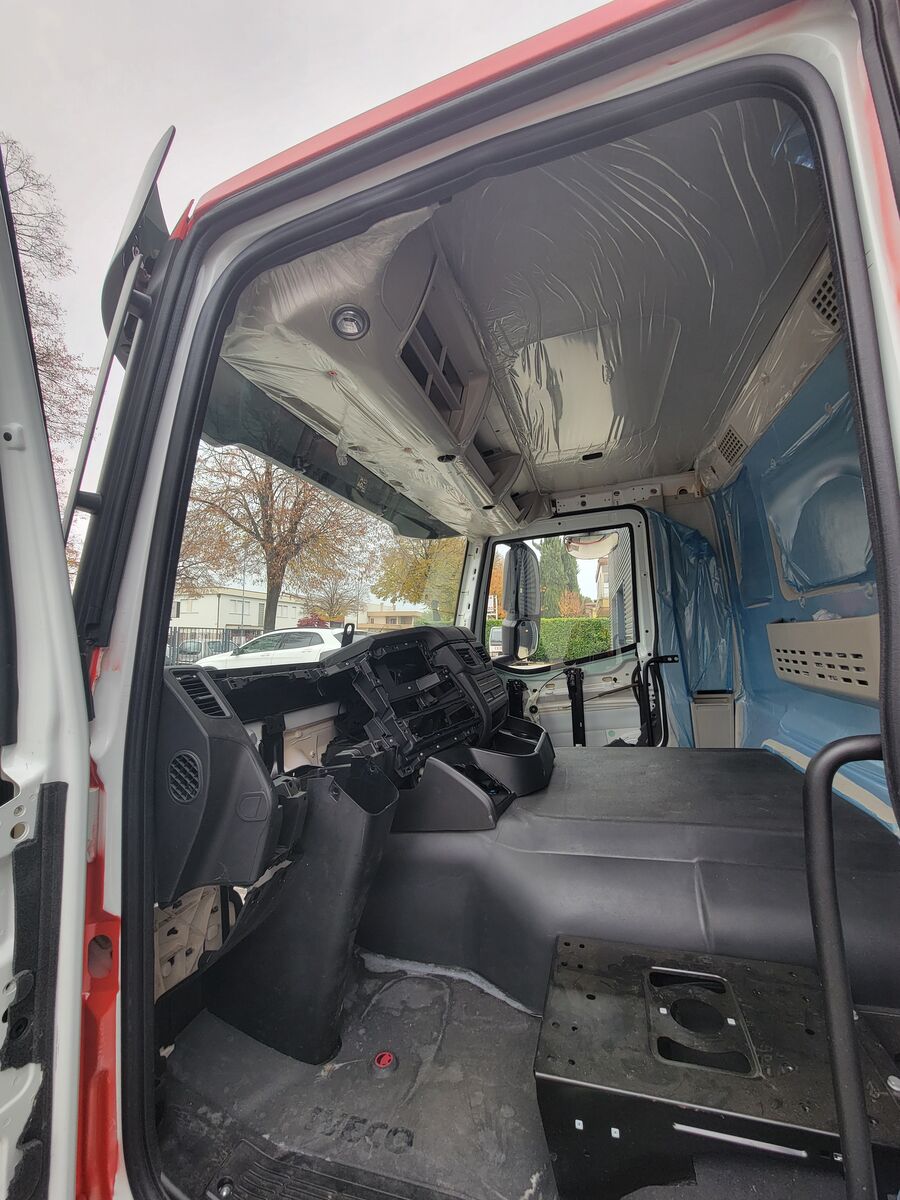 cabin IVECO S WAY - T WAY - X WAY - EURO 6 2019 -> for truck tractor IVECO