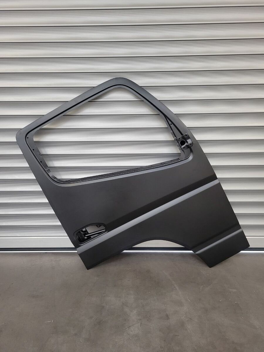 door for commercial vehicle Mitsubishi Fuso Fuso