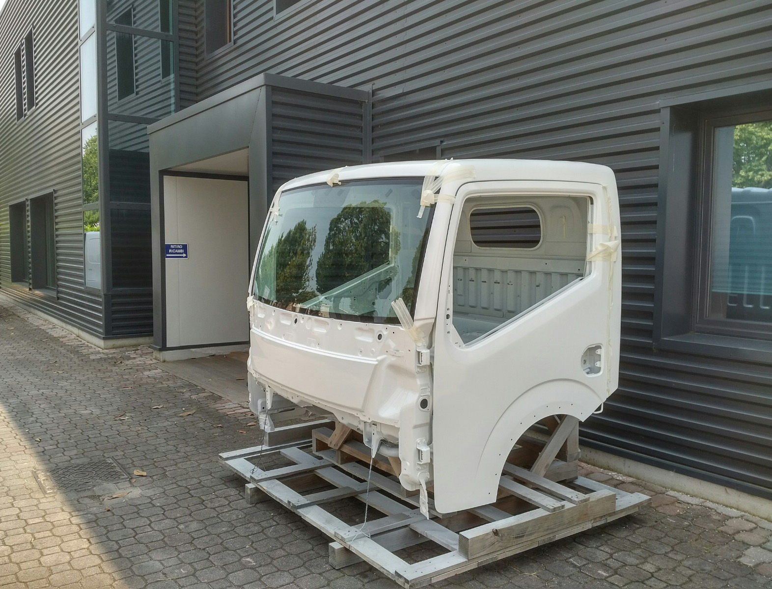 cabin RENAULT MAXITY 2007 -> for truck tractor RENAULT