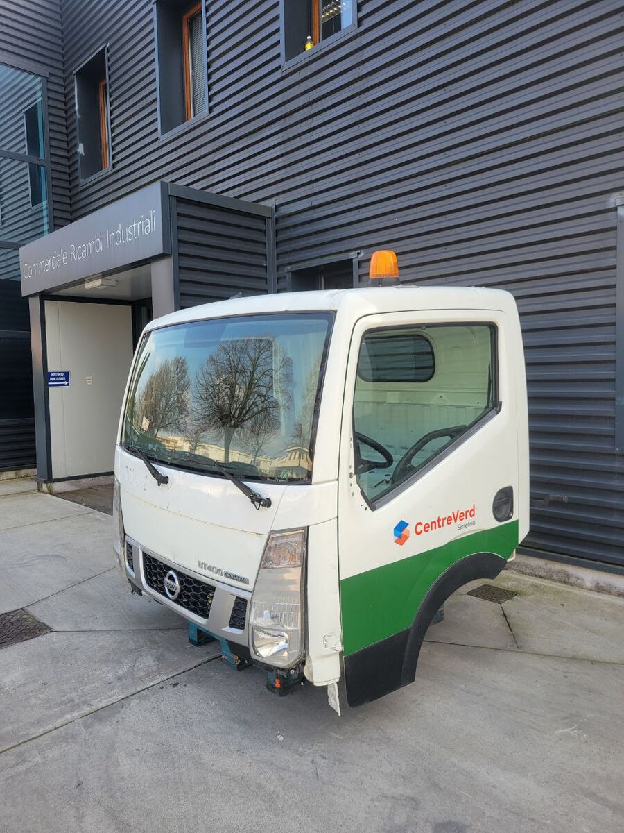 cabin NISSAN CABSTAR NT400 2013 -> for truck NISSAN