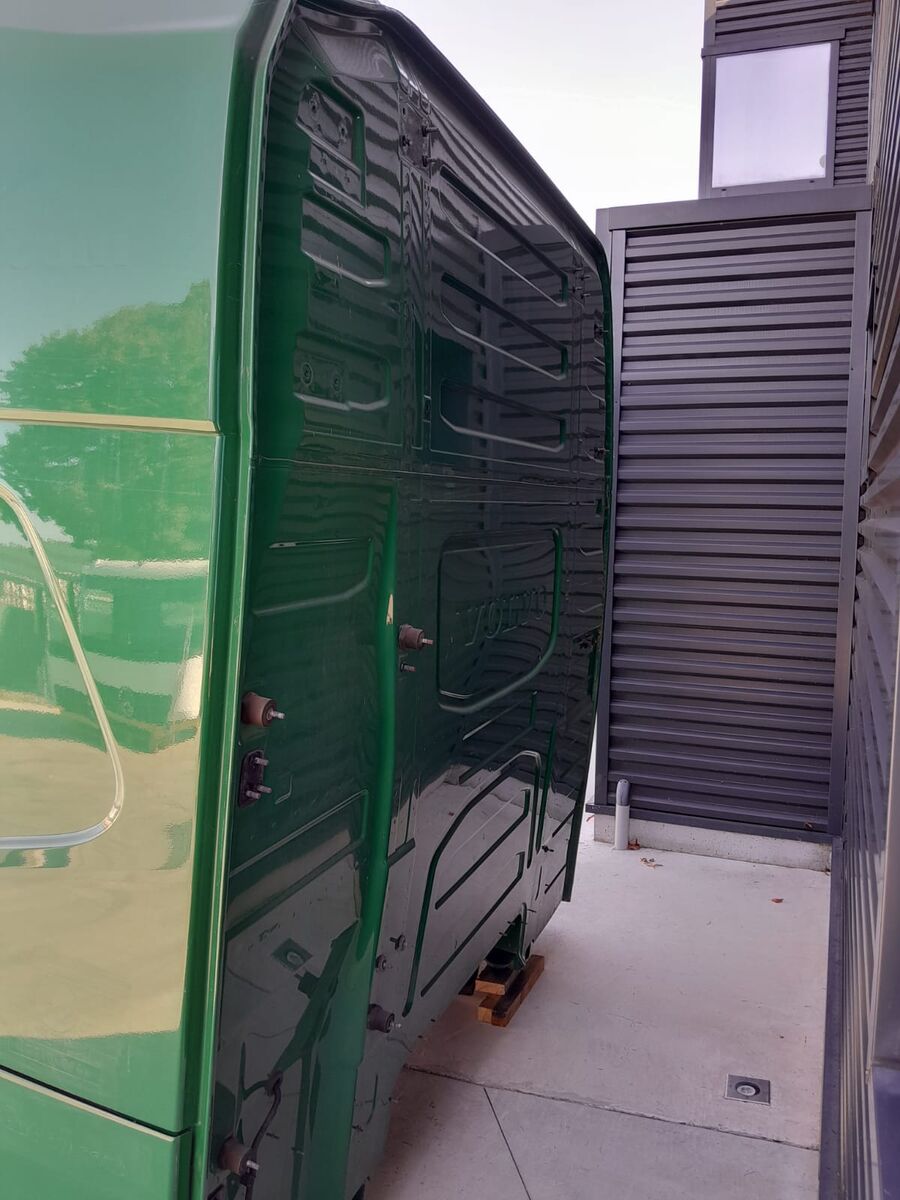 cabin VOLVO FH4 GLOBETROTTER XL L2 H3 EURO 6 2014 -> for truck VOLVO