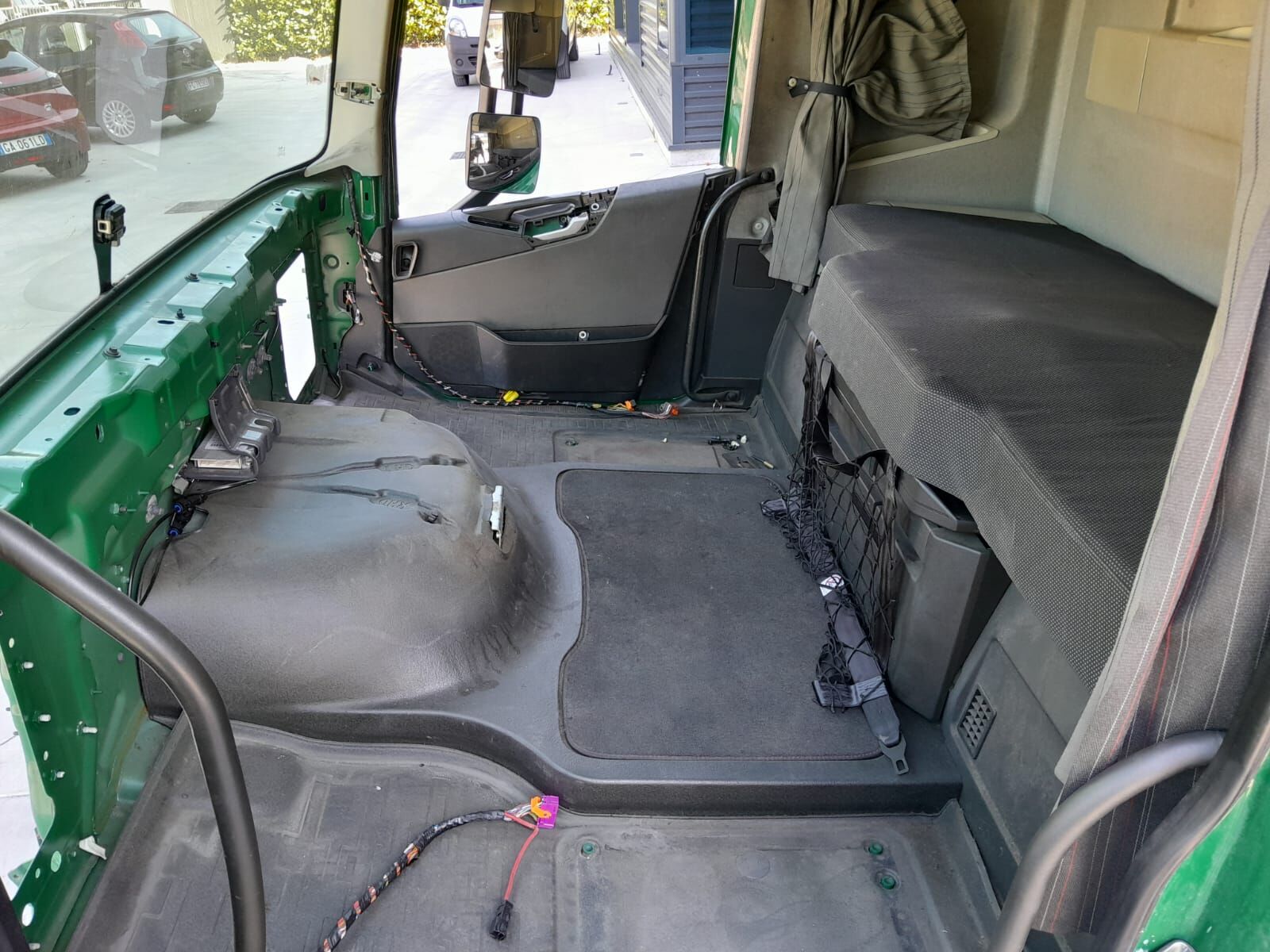 cabin VOLVO FH4 GLOBETROTTER XL L2 H3 EURO 6 2014 -> for truck VOLVO