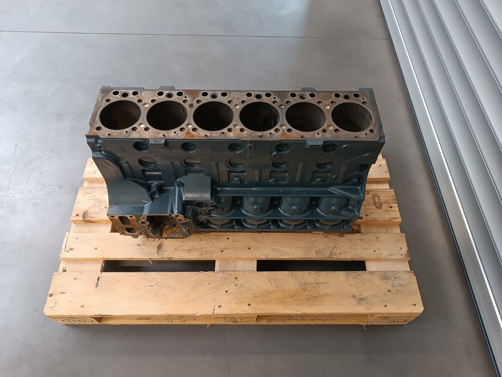 cylinder block for truck MAN TGM TGL