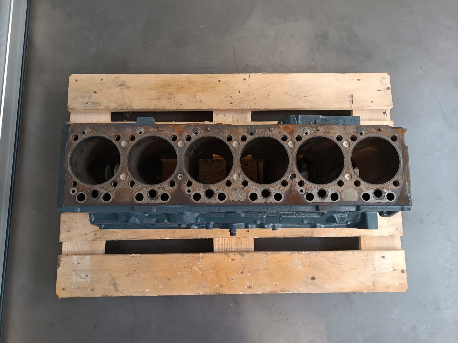 cylinder block for truck MAN TGM TGL