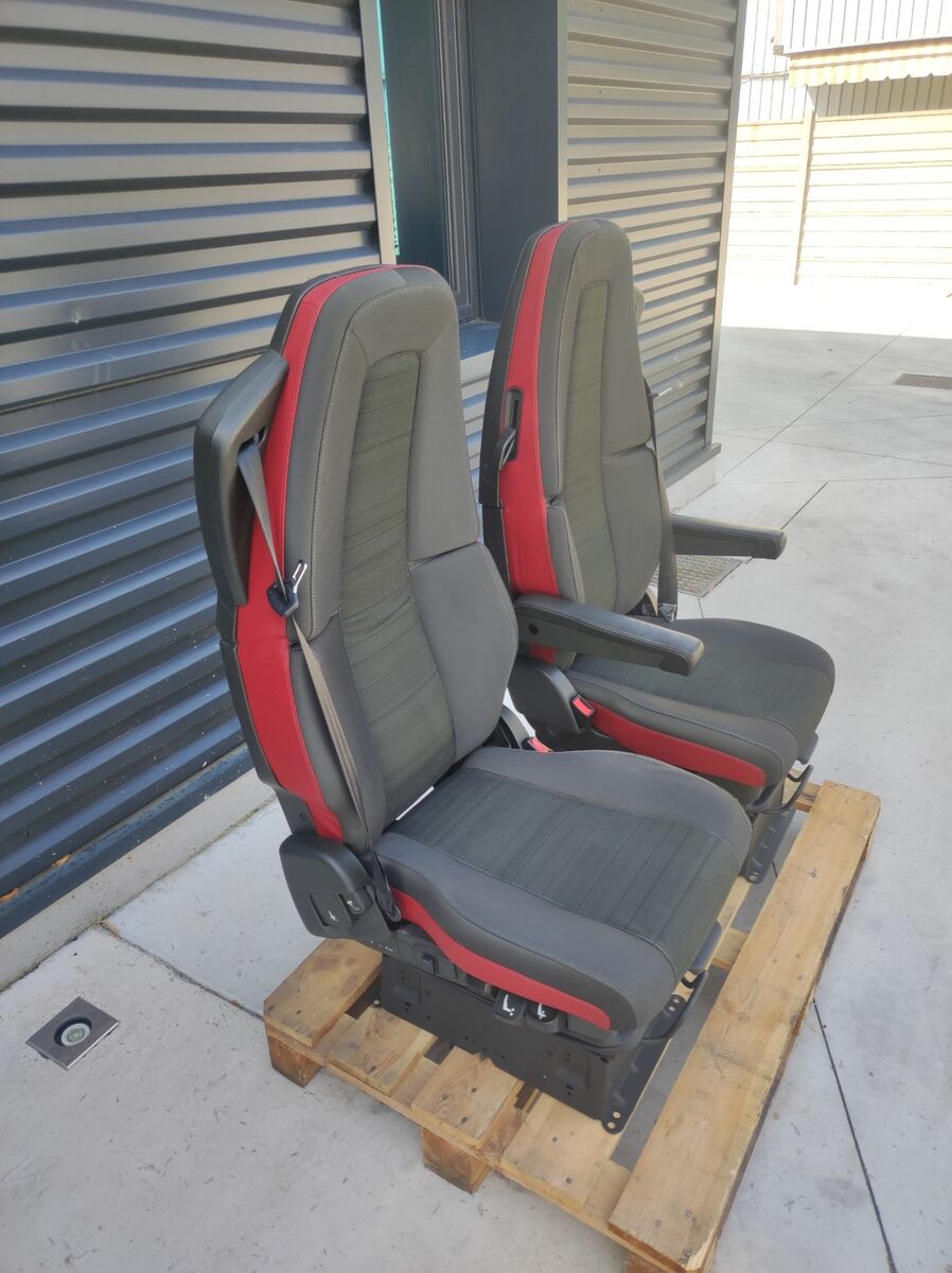 seat driver + passenger for truck tractor VOLVO FH4 E6