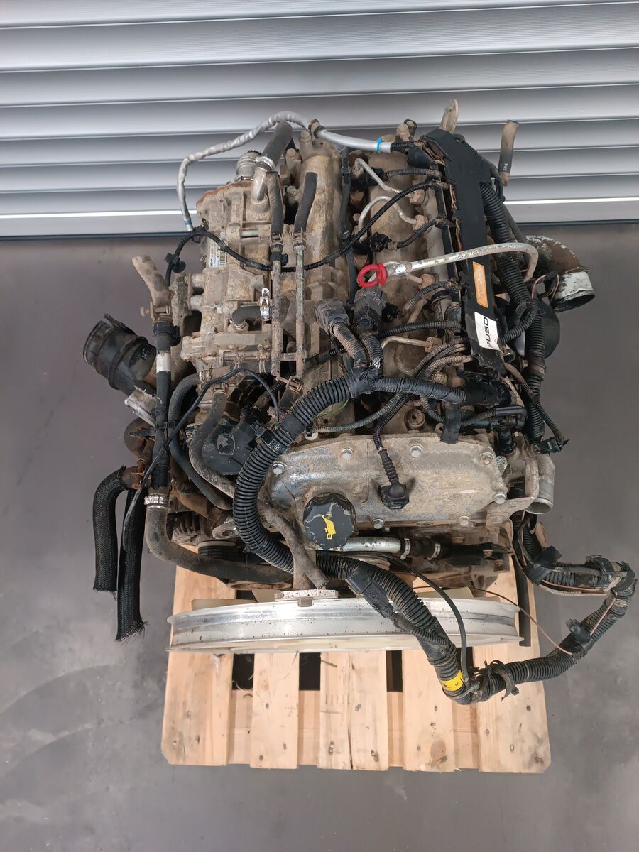 engine MITSUBISHI 3.0 4P10 for commercial vehicle Mitsubishi Fuso