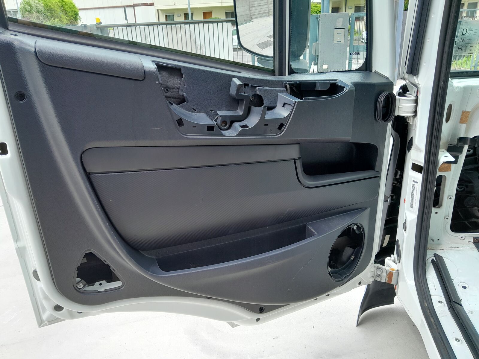 cabin IVECO STRALIS TRAKKER DAY CAB EURO 6 2013 -> for truck IVECO