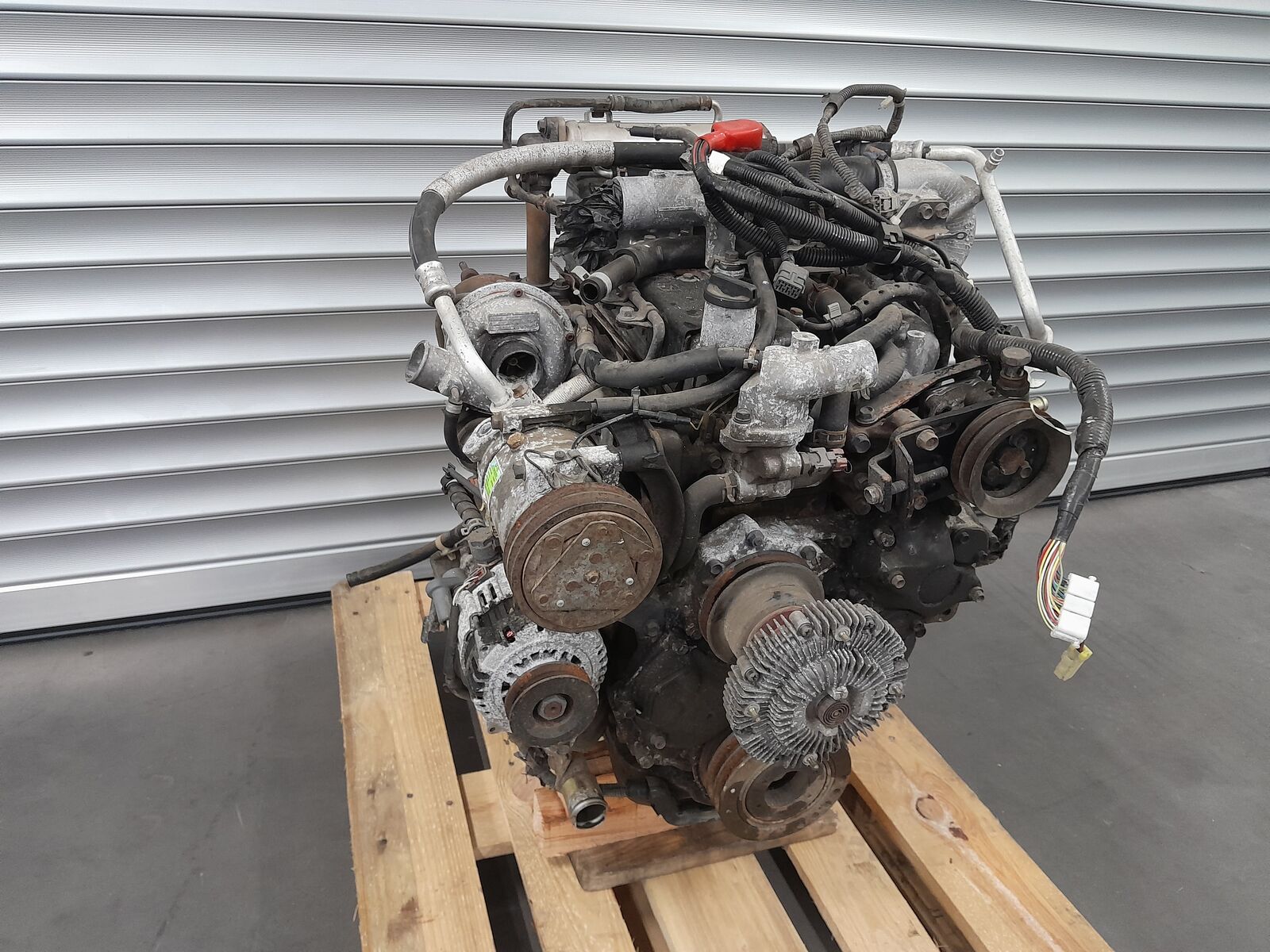 engine ISUZU 4JH1-X for commercial vehicle ISUZU Complete