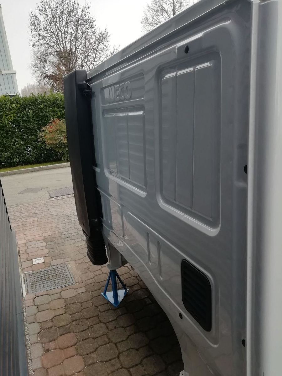 cabin IVECO EUROCARGO EURO 6 2014 -> for truck IVECO