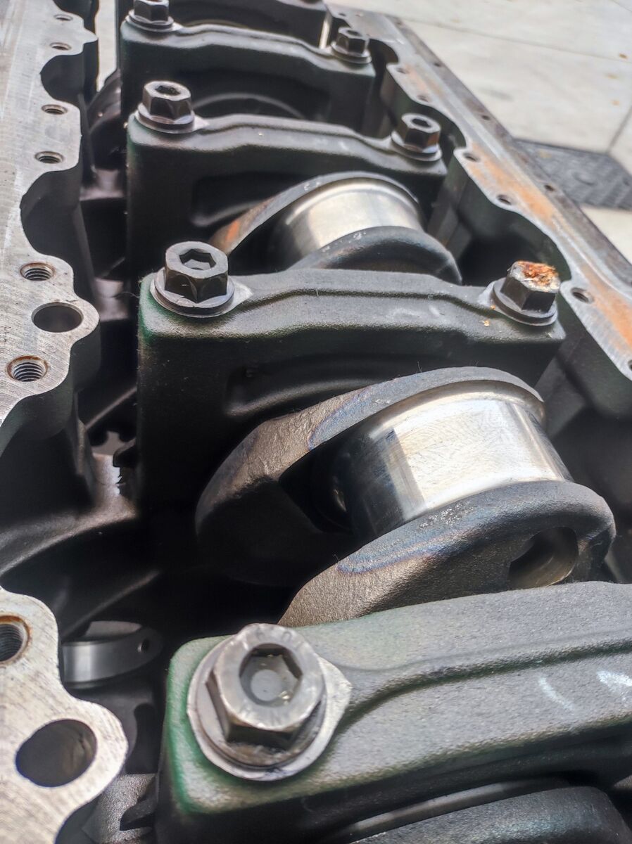 cylinder block for truck DAF XF105 MX13 EURO 5